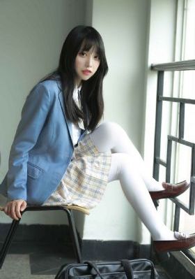《年轻女教师3》电影免费观看_高清手机在线观看