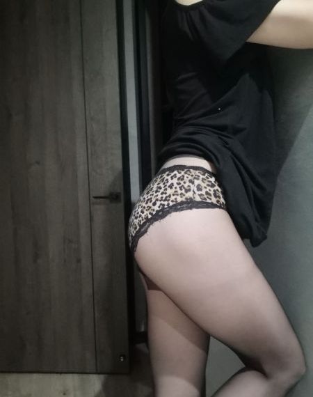 四虎影视免费永久在线观看黄_高清手机在线看