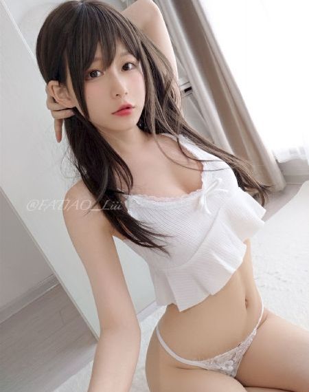 筱田ゆう紧身裙教师在线播放_BD英语免费在线观看