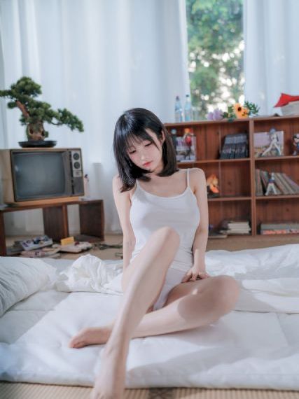 狠狠色噜噜狠狠狠狠av不卡_青苹果乐园免费高清观看