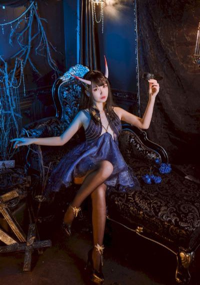 欧美人妻www无码国产黄漫_JVID性感写真