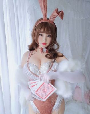 国产精品亚洲欧美在线观高清_DVD完整在线观看