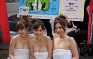 先锋成人av_蓝光天堂在线
