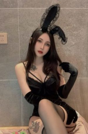 好男人在线社区WWW精简版_高清无删减在线观看