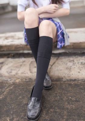 女人18水真多_4K动漫在线观看
