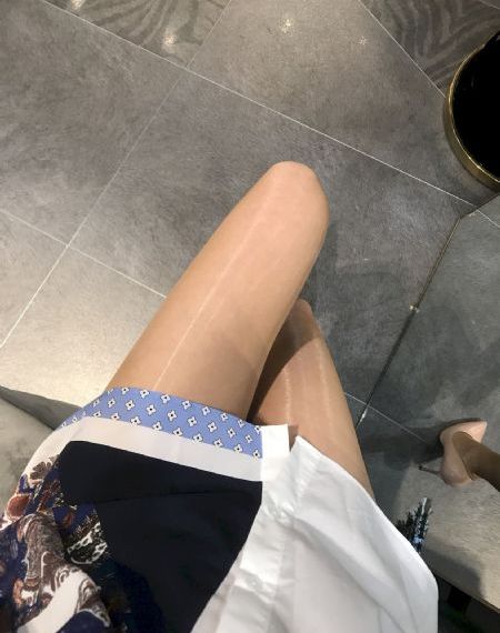 国产自愉自愉免费24区_高清直播在线观看