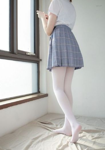 被医生吃奶吃高潮了H在线观看_十万网红美女美酱