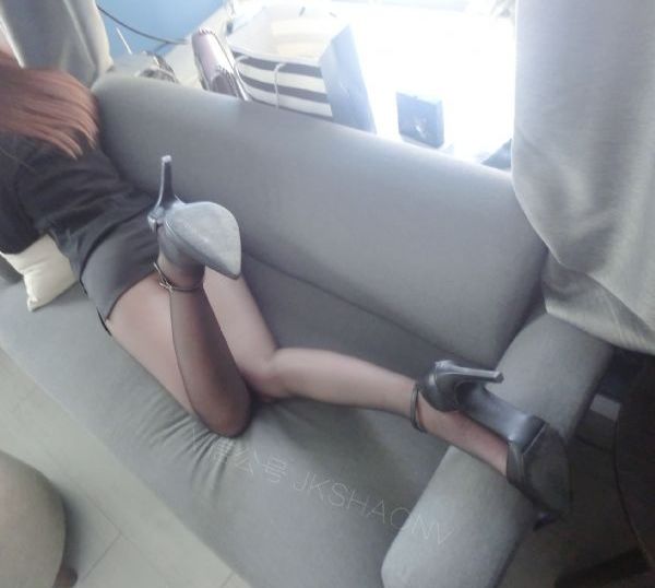 漂亮人妻洗澡被公日日躁_1080P免费观看超清