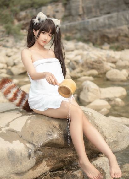 草莓视频色在线观看_免费观看高清版