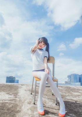 国产激情婬妇ⅩXXOOO一动漫_超清免费观看视频