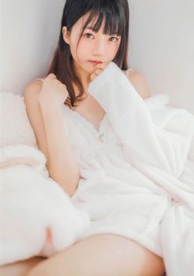 大胸美女被草_BD国语免费观看视频