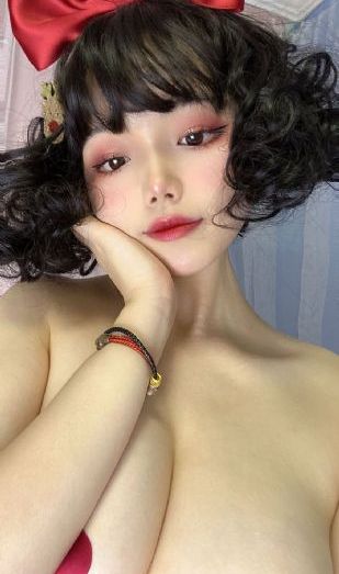 天天躁夜夜躁狠狠久久_720免费观看韩国