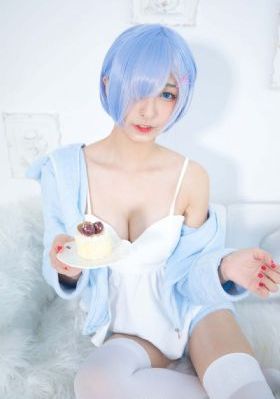 久久久精品视频_字幕高清版在线播放